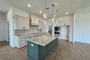 410 Hamer Dr, Salado, TX 76571 - Photo 11