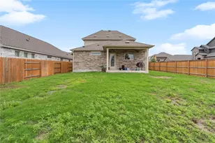 660 Pheasant Hill Dr, Georgetown, TX 78628 - Photo 37