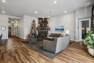 210 Barton Run Dr, Georgetown, TX 78628 - Photo 5