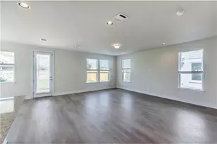 805 Vaughn St, Georgetown, TX 78628 - Photo 7