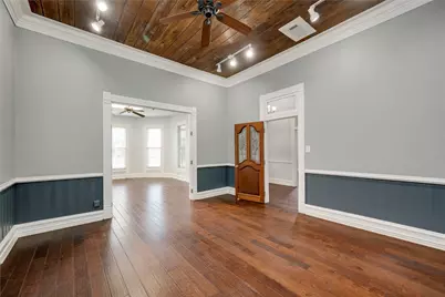 1309 E 7th Street, Austin, TX 78702 - Photo 5