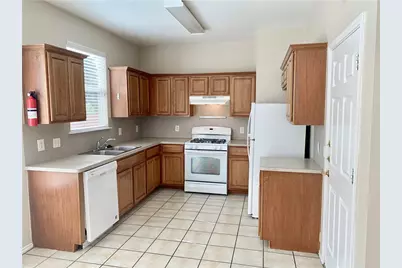 1121 Terry Drive #B, Austin, TX 78721 - Photo 7