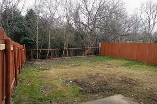 1121 Terry Dr, Austin, TX 78721 - Photo 21