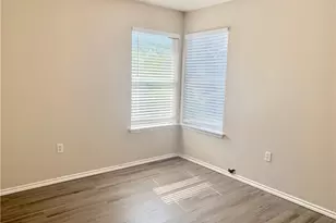 1121 Terry Dr, Austin, TX 78721 - Photo 17