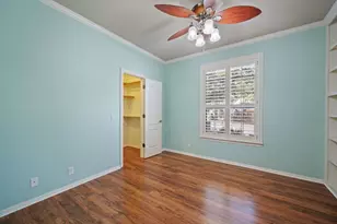 4229 John's Light Dr, Austin, TX 78727 - Photo 19