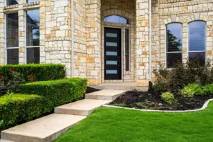 219 Varco Dr, Austin, TX 78738 - Photo 37