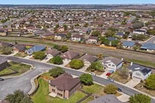 380 Apricot Dr, Kyle, TX 78640 - Photo 35