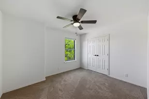 380 Apricot Dr, Kyle, TX 78640 - Photo 31