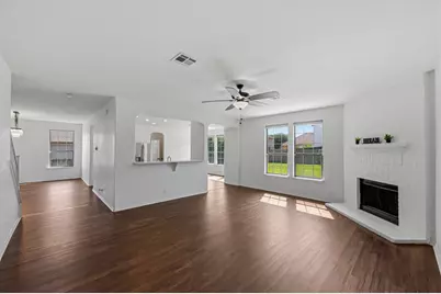 380 Apricot Drive, Kyle, TX 78640 - Photo 5