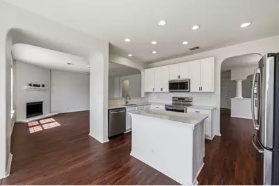 380 Apricot Drive, Kyle, TX 78640 - Photo 7