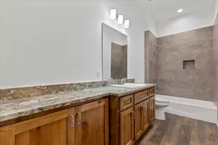 7100 Munke Rd, La Grange, TX 78945 - Photo 23