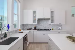 2715 Estonia Path, Austin, TX 78741 - Photo 9