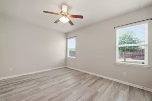 420 Spiny Lizard Ln, San Marcos, TX 78666 - Photo 9