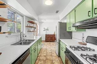 1206 Arden Dr, Austin, TX 78745 - Photo 11