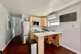 1023 Nile St, Austin, TX 78702 - Photo 3