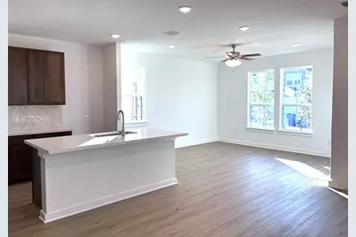 510 Ansley Court, Taylor, TX 76574 - Photo 3