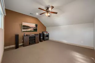 204 Overlook Ct, Georgetown, TX 78628 - Photo 25