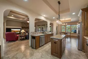 204 Overlook Ct, Georgetown, TX 78628 - Photo 11