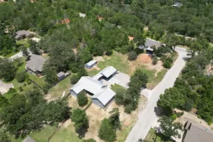 108 Pukoo Dr, Bastrop, TX 78602 - Photo 35