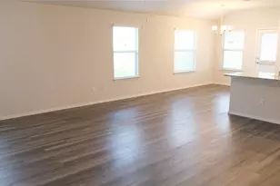 109 Gunther Way, Taylor, TX 76574 - Photo 3