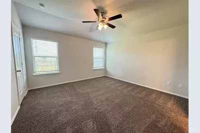 109 Gunther Way, Taylor, TX 76574 - Photo 9