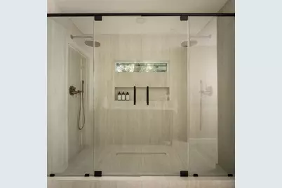 2710 Greenlawn Parkway, Austin, TX 78757 - Photo 17