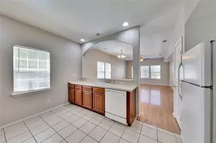 2201 E 18th St, Austin, TX 78702 - Photo 7