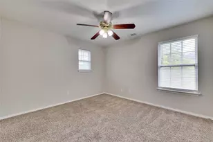 2201 E 18th St, Austin, TX 78702 - Photo 17
