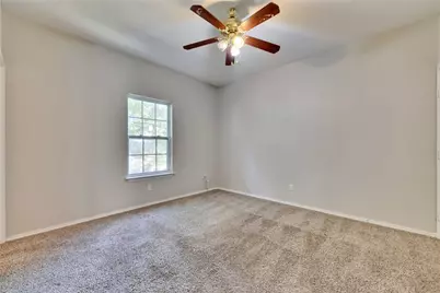2201 E 18th Street #B, Austin, TX 78702 - Photo 11