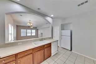 2201 E 18th St, Austin, TX 78702 - Photo 9