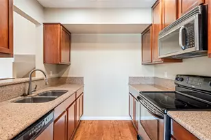 2612 San Pedro Street W, Austin, TX 78705 - Photo 11