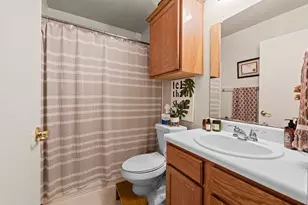 5220 Hutchinson Dr, Austin, TX 78723 - Photo 13