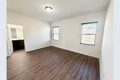 360 Bell Rings Drive, Jarrell, TX 76537 - Photo 5