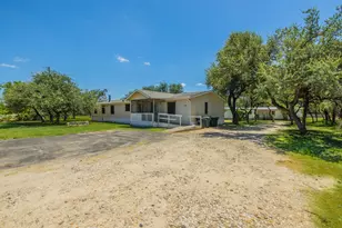 1808 Falcon Oaks Dr, Leander, TX 78641 - Photo 1