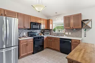 1701 McClannahan Dr, Austin, TX 78748 - Photo 9