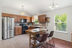 1701 McClannahan Dr, Austin, TX 78748 - Photo 7