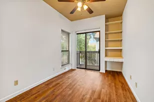 612 Park Pl, Austin, TX 78705 - Photo 13