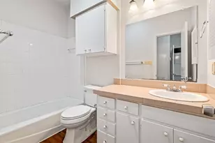 612 Park Pl, Austin, TX 78705 - Photo 11