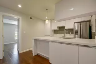 3110 Red River St, Austin, TX 78705 - Photo 5