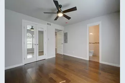 3110 Red River Street #C-402, Austin, TX 78705 - Photo 9