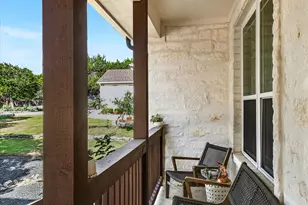 7 Redwood Cir, Wimberley, TX 78676 - Photo 5