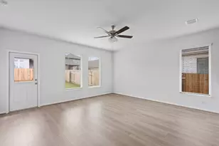 315 Diamondleaf Dr, Buda, TX 78610 - Photo 9