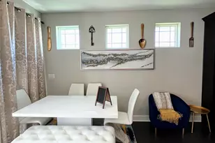 807 E 16th St, Austin, TX 78702 - Photo 11