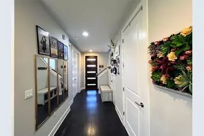 807 E 16th Street #B, Austin, TX 78702 - Photo 3