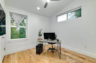 1131 Map St, Austin, TX 78721 - Photo 19