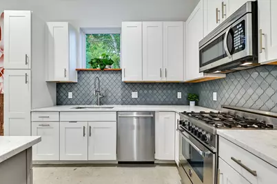 1131 Map Street #2, Austin, TX 78721 - Photo 13