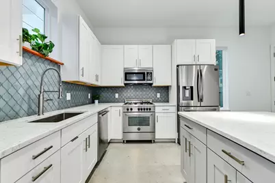 1131 Map Street #2, Austin, TX 78721 - Photo 11