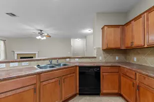 110 Walnut Creek Dr, Cedar Park, TX 78613 - Photo 23