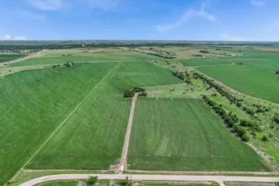 12500 Felder Lane, Coupland, TX 78615 - Photo 3