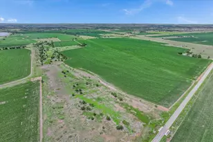 12500 Felder Ln, Coupland, TX 78615 - Photo 5